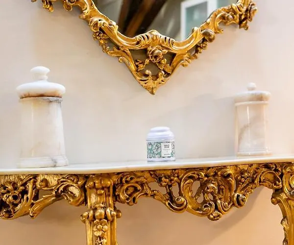 Апартаменты Le Mucie*****loft Au Centre De Дижон